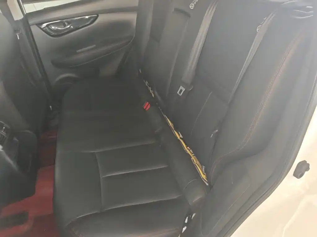 Nissan Qashqai 2024 2023 Model Classic 2.0L CVT XV Comfort