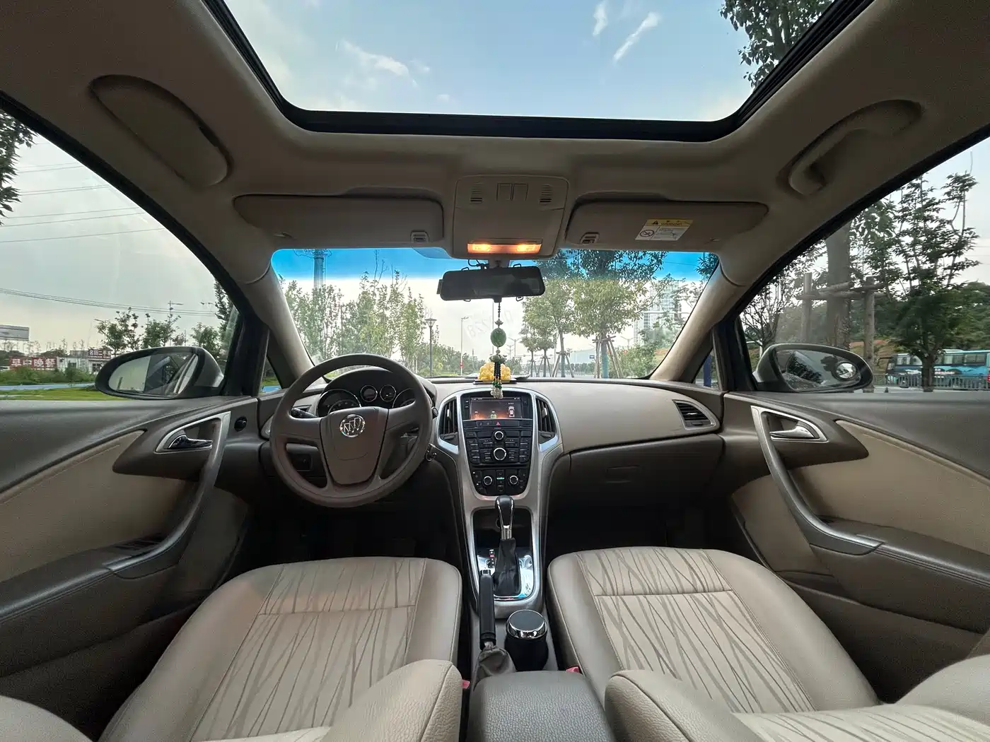 Photo 10 - Buick Excelle