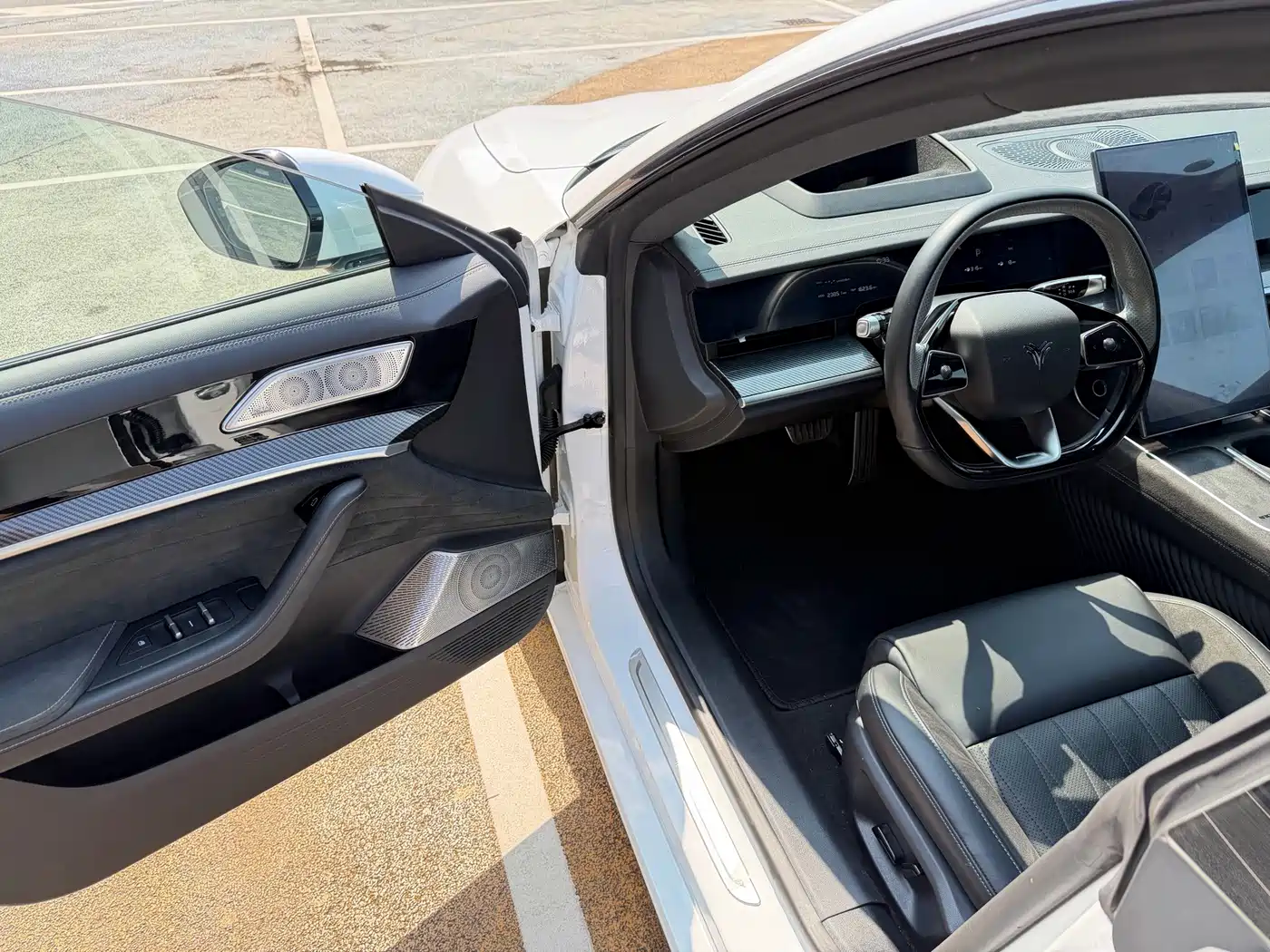 Nezha Auto Nezha S Shooting Brake 2024 2024 Extended Range 300 Pro Edition
