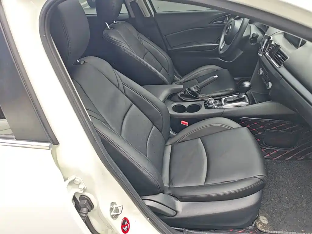 Mazda Mazda3 Axela 2014 2014 Sedan 1.5L Automatic Luxury