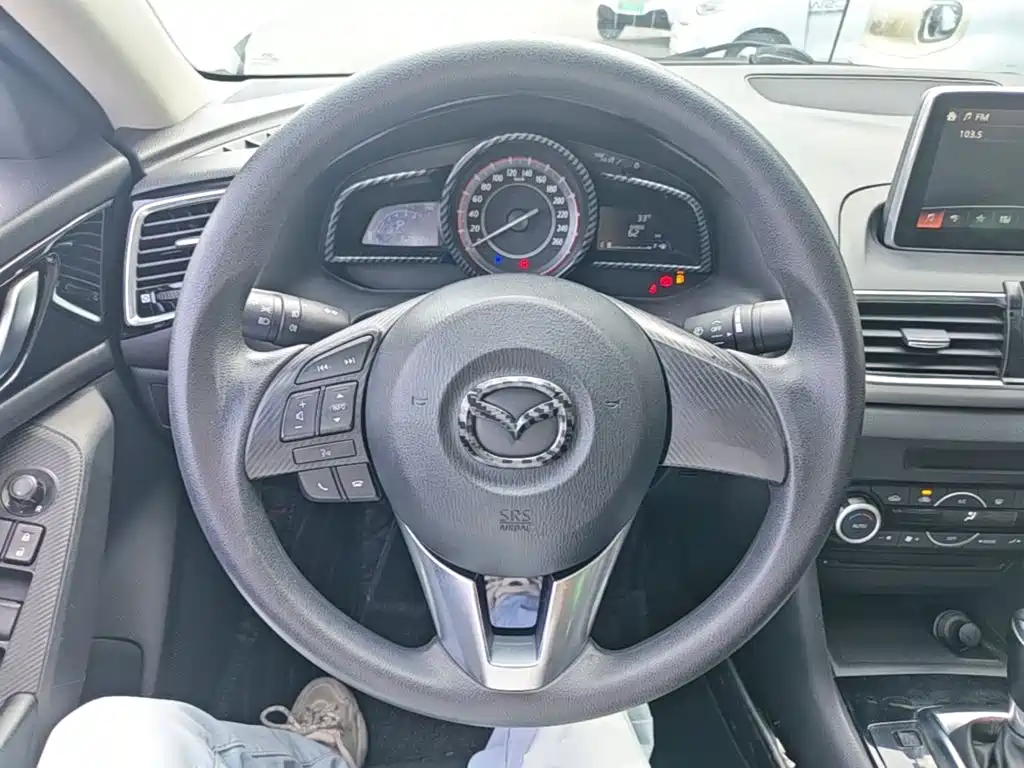 Mazda Mazda3 Axela 2014 2014 Sedan 1.5L Automatic Luxury