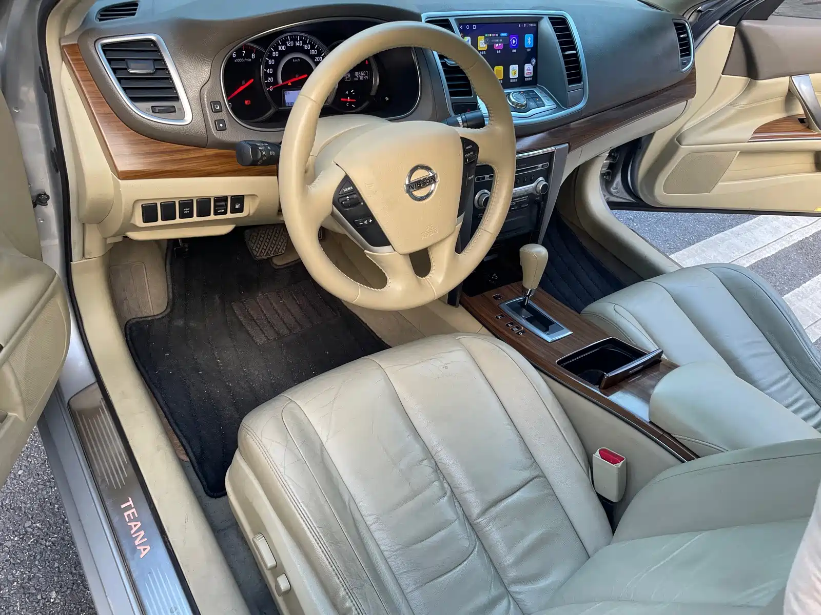 صورة 11 - Nissan Teana