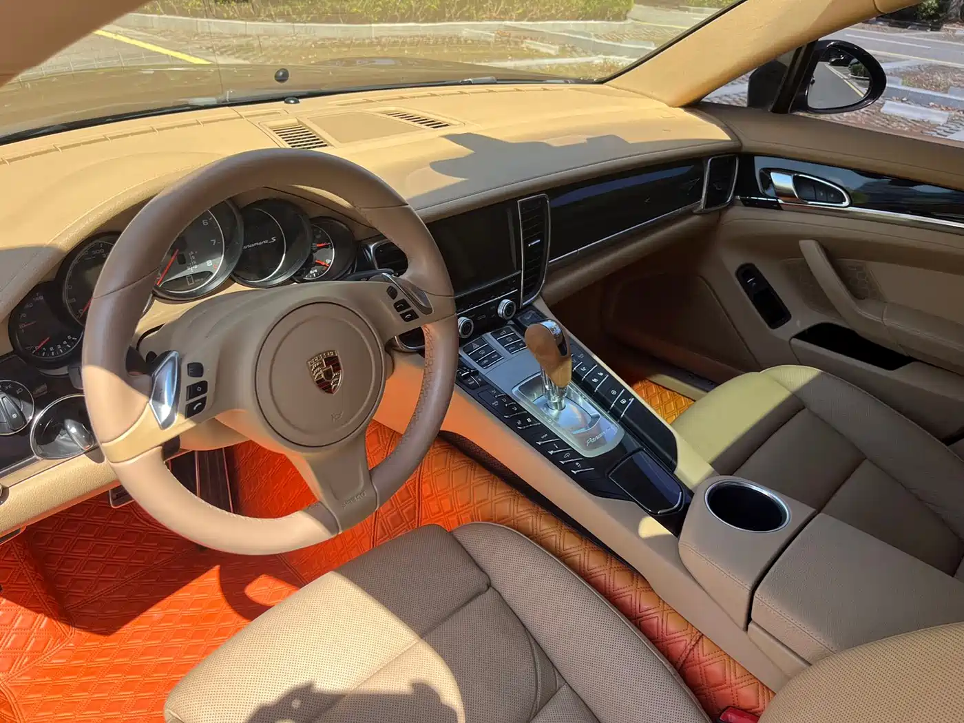 Porsche Panamera 2014 Panamera S Executive 3.0T фото 4