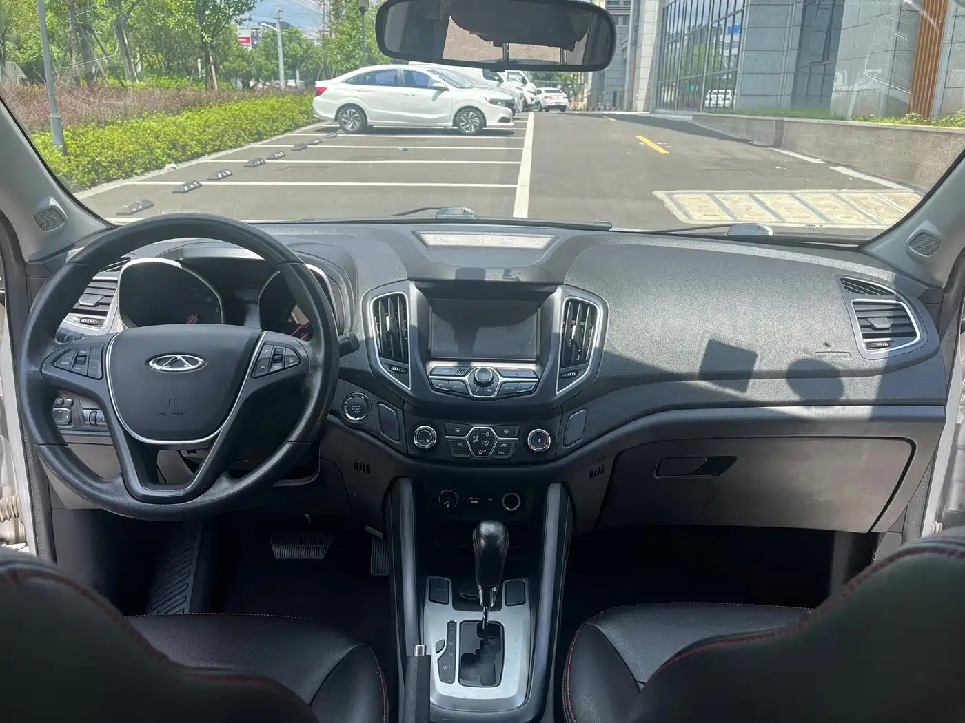 Chery Tiggo 5 2014 2014 2.0L CVT Family Comfort Edition