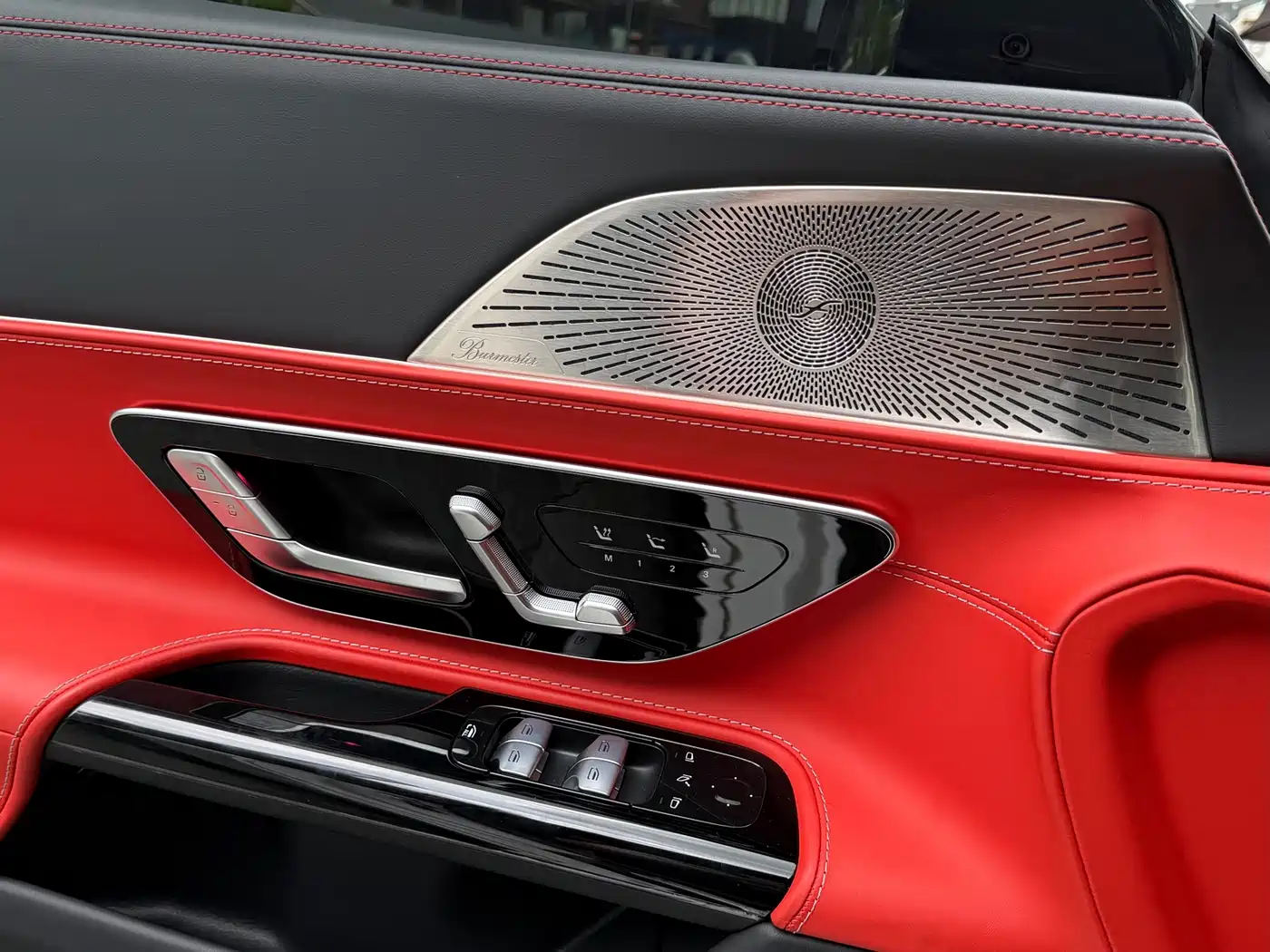 Mercedes-Benz SL-Class AMG 2025 2024 AMG SL 63 4MATIC+