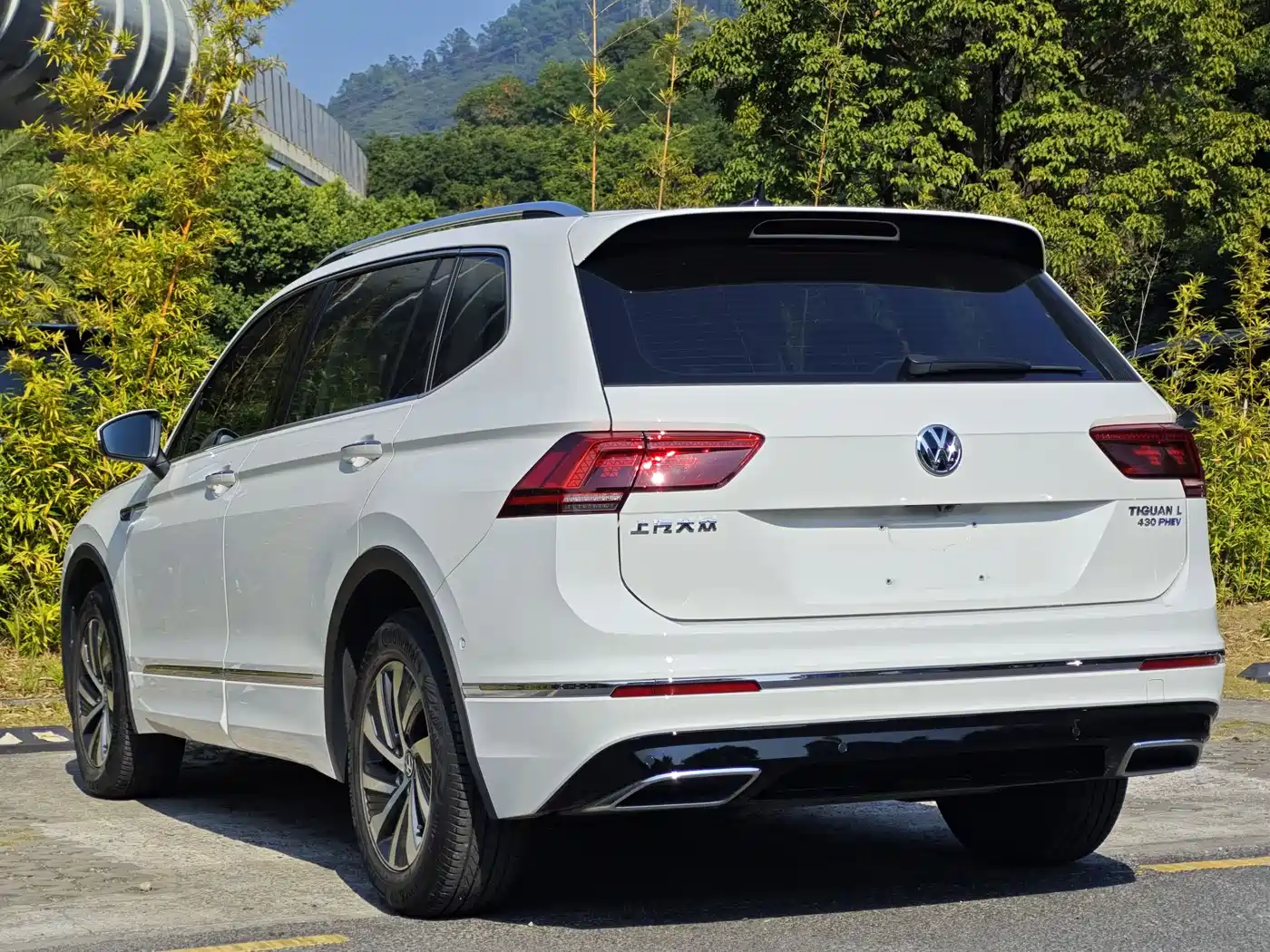VOLKSWAGEN TIGUAN L NEW ENERGY