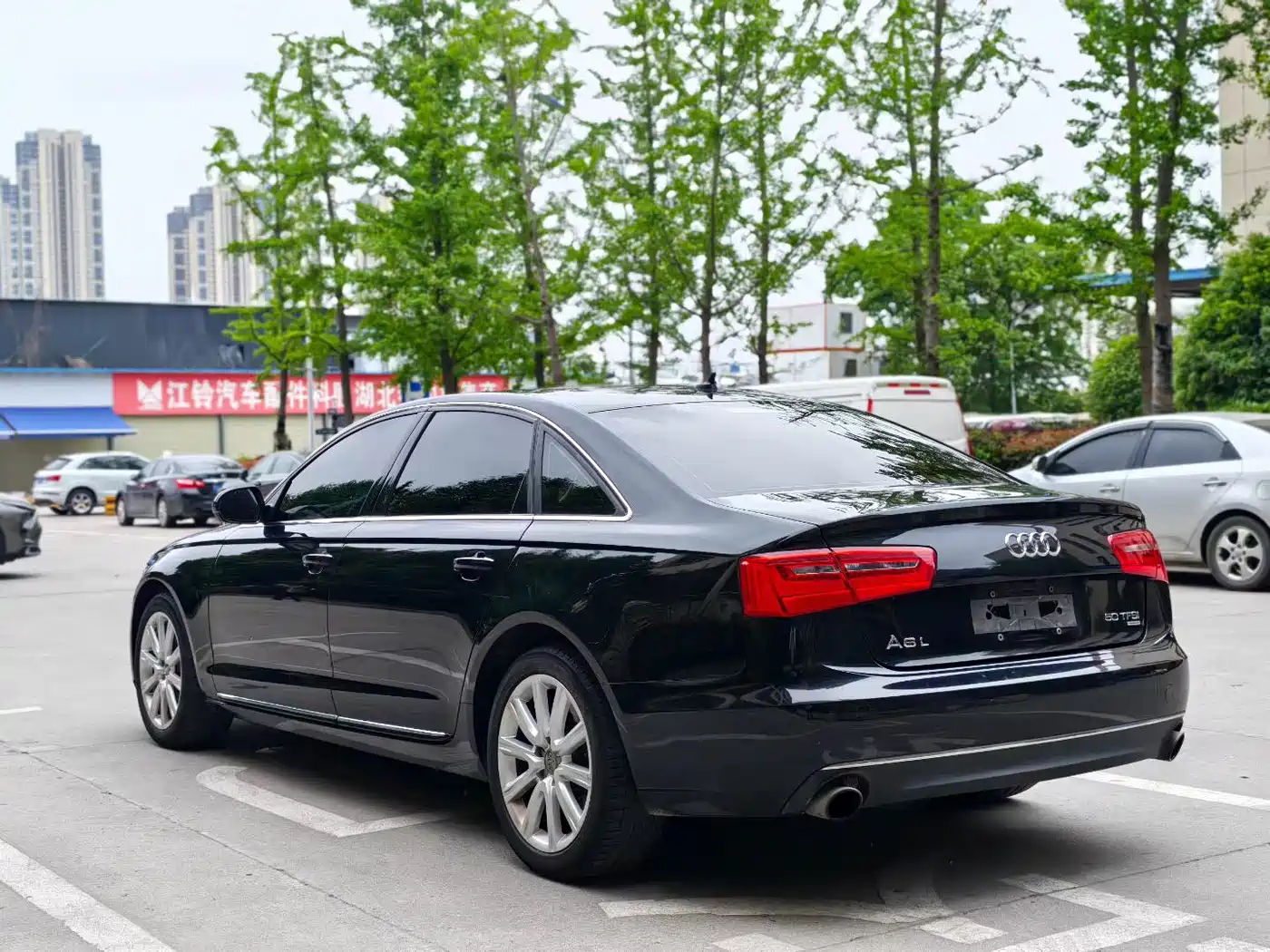 Audi A6L 2014 50 TFSI quattro Luxury фото 9