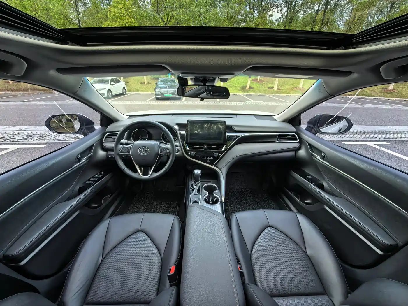 Toyota Camry 2021 2.0G Luxury Edition фото 9