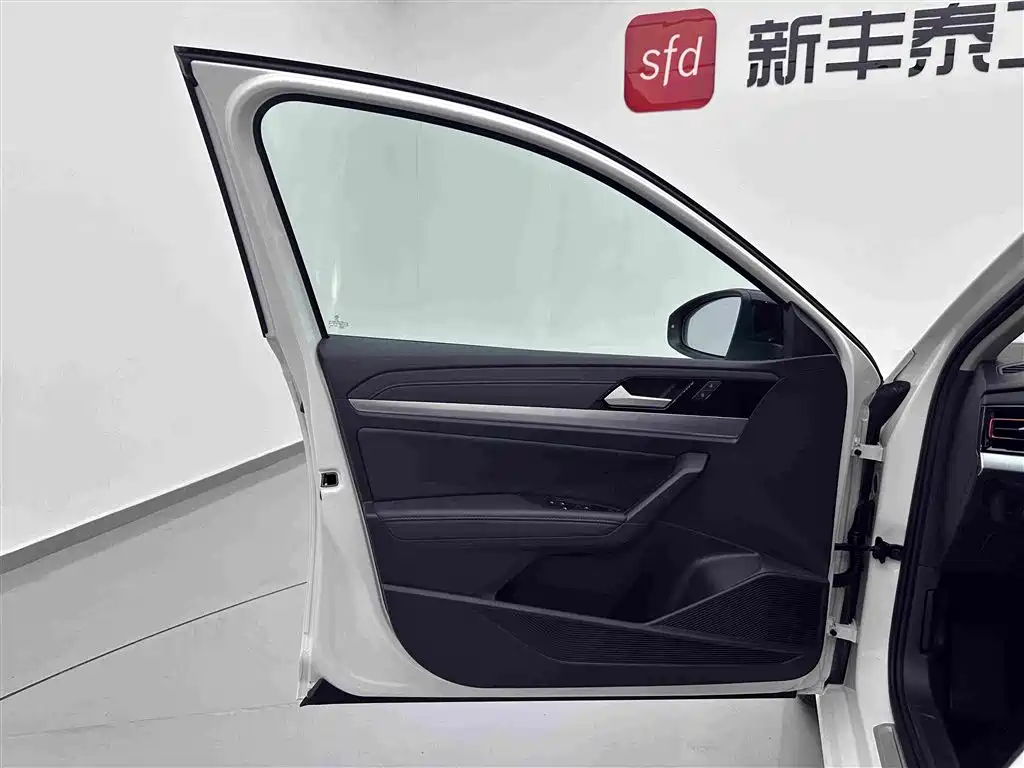Volkswagen Lavida, миниатюра 8