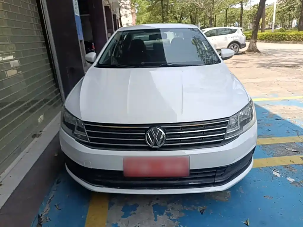 Фото 3 - Volkswagen Lavida