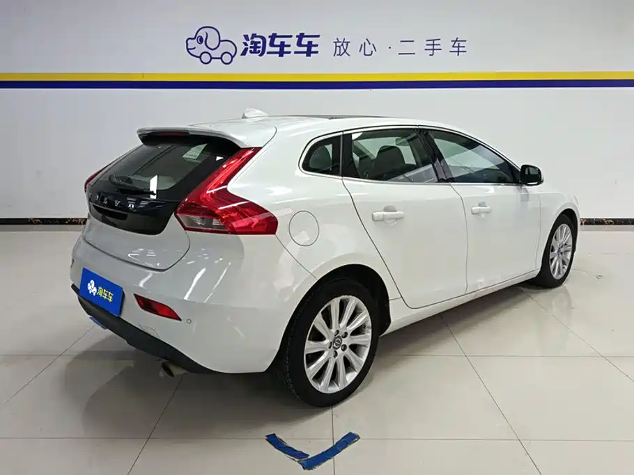 Volvo V40 2013 2013 2.0T Elegance Edition