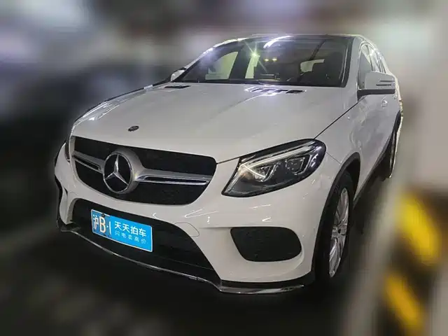 Mercedes-Benz GLE Coupe 2015 GLE 320 4MATIC Coupe SUV — фото 1