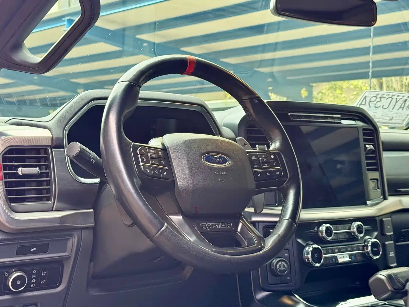 FORD F-150 RAPTOR