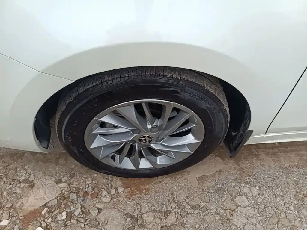 Venucia D60 2024 2023 PLUS 1.6L XL CVT Joy Leader Edition
