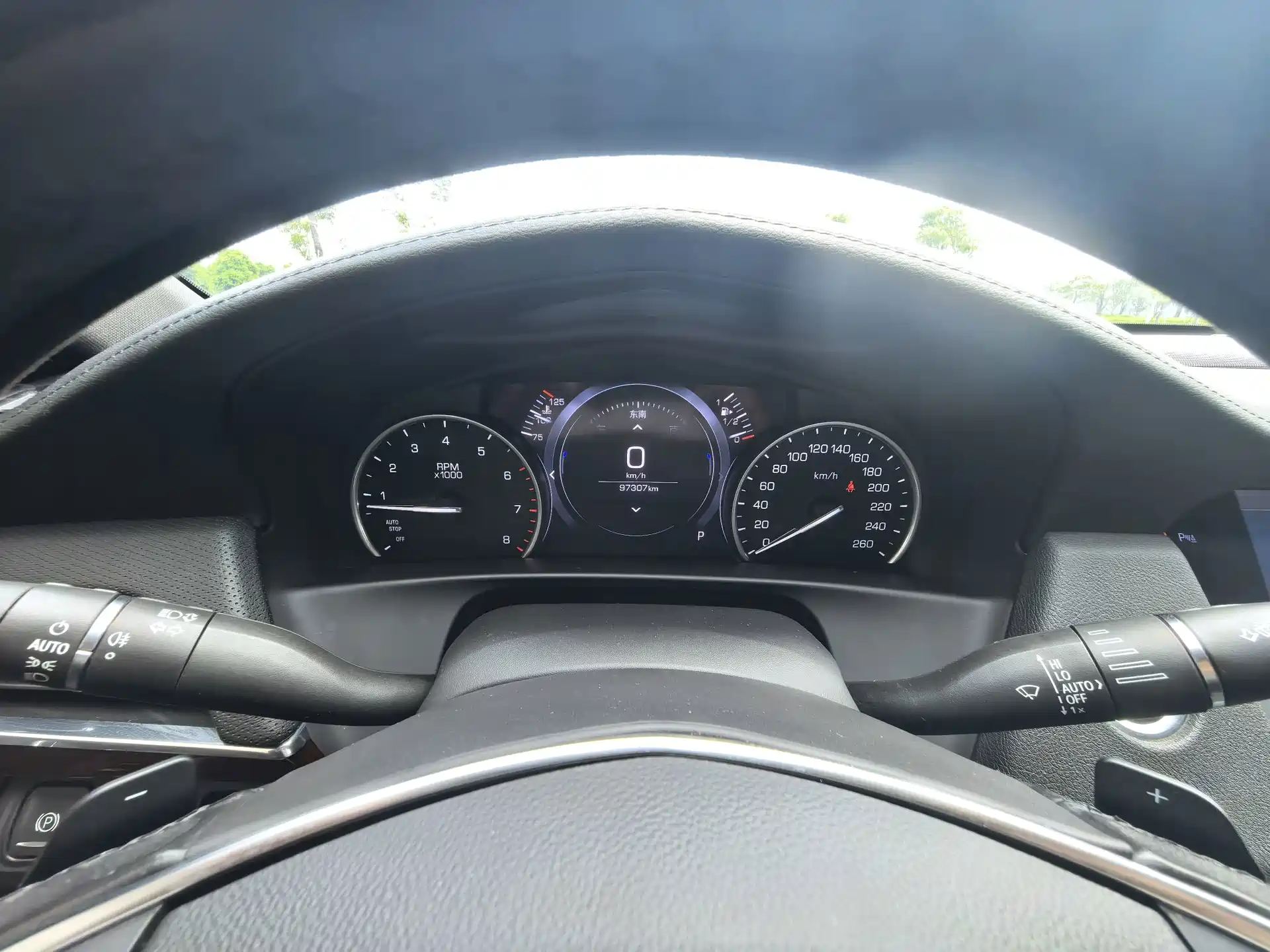 Фото 24 - Cadillac CT6
