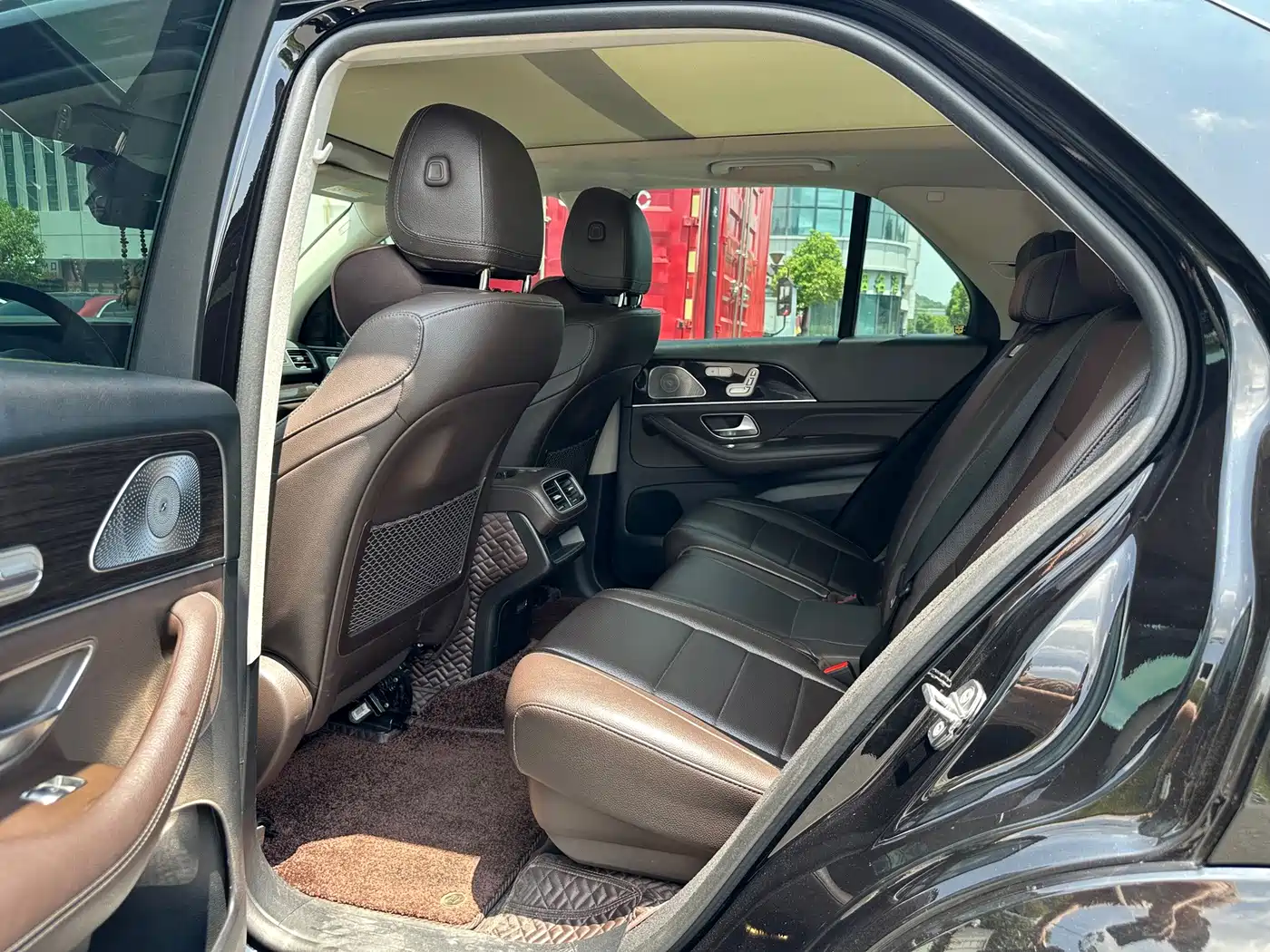 Photo 7 - Mercedes-Benz GLE
