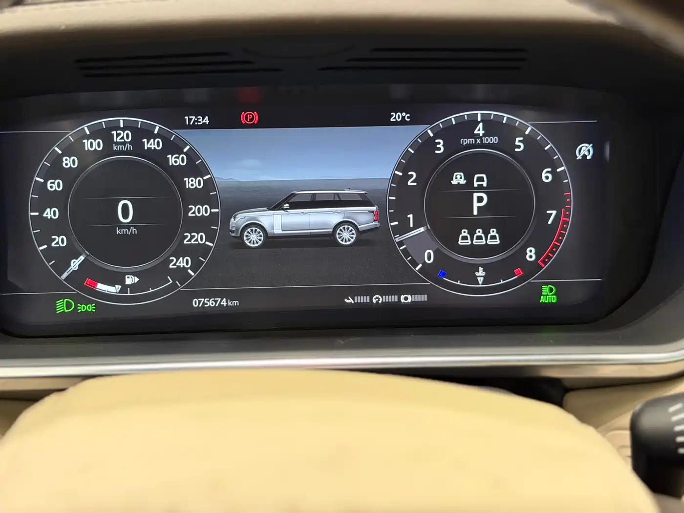 Land Rover Range Rover 2020 3.0 L6 Heritage Extended Edition фото 9
