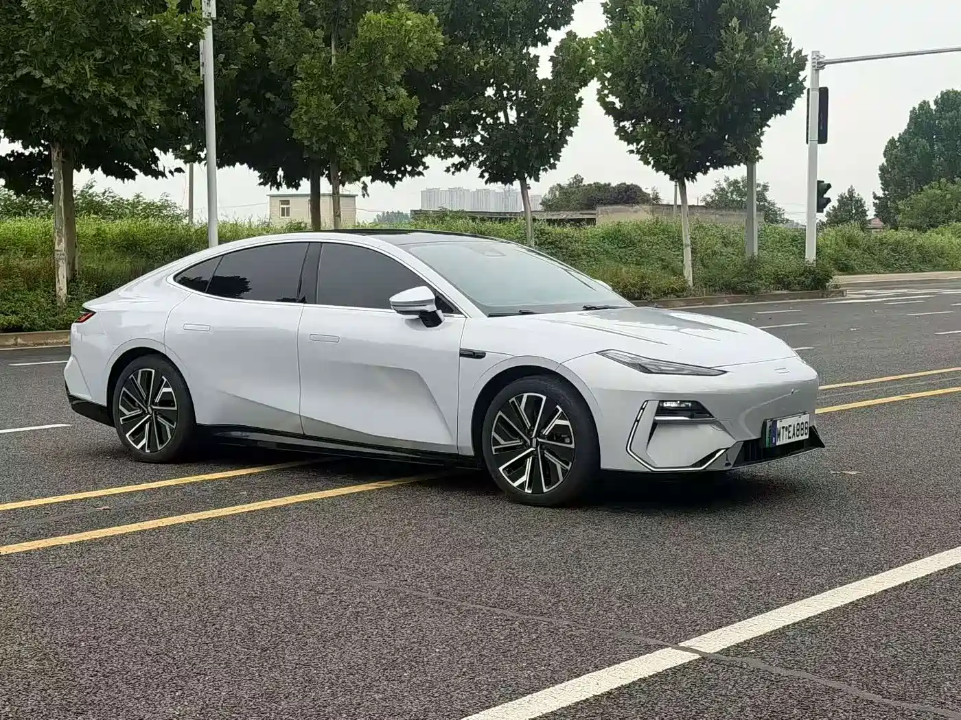 Geely Galaxy Galaxy E8 2024 2024 665km RWD Starship Voyager Edition