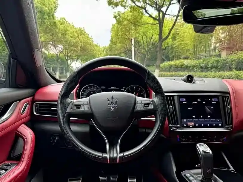 Maserati Levante 2023 2022 2.0T GT Edge Edition