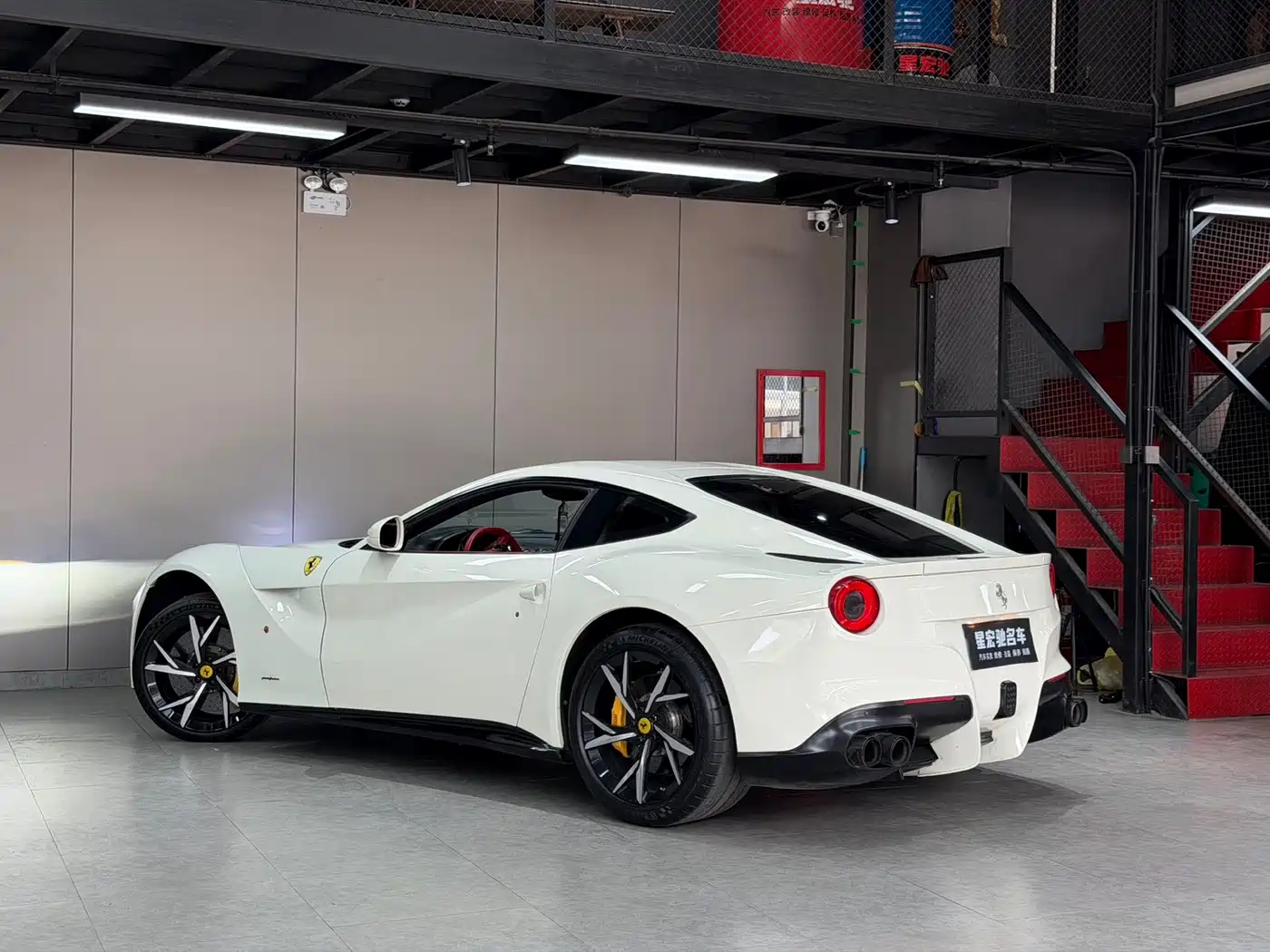 Ferrari F12berlinetta 2013 2013 6.3L Standard