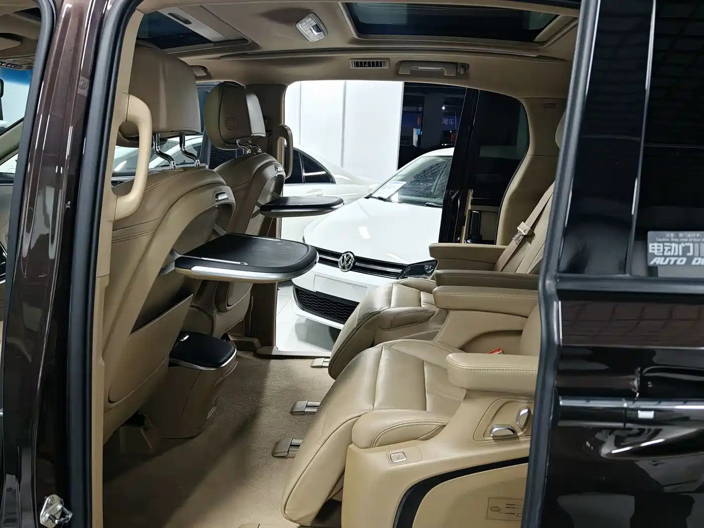 Buick GL8 2021 ES Landlord 653T Flagship фото 6