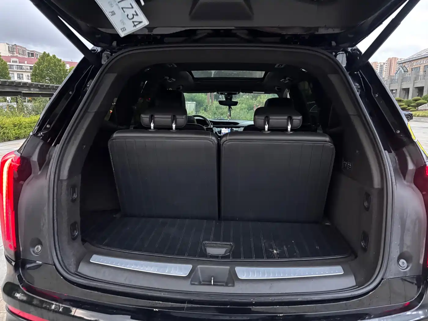 Фото 16 - Cadillac XT6
