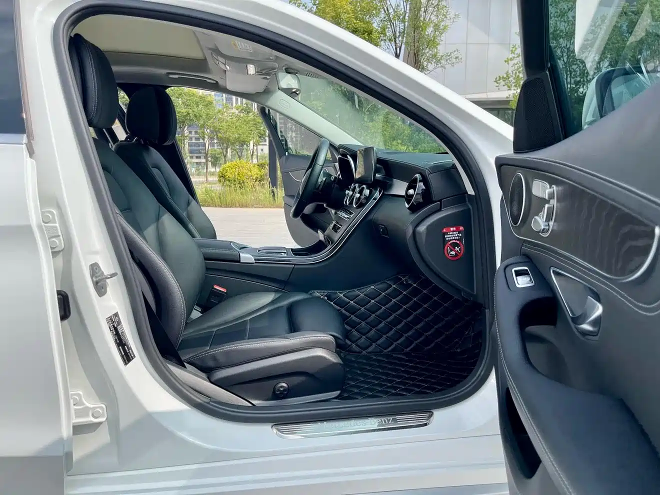 Mercedes-Benz C-Class 2019 Facelift C 260 L Sport фото 5