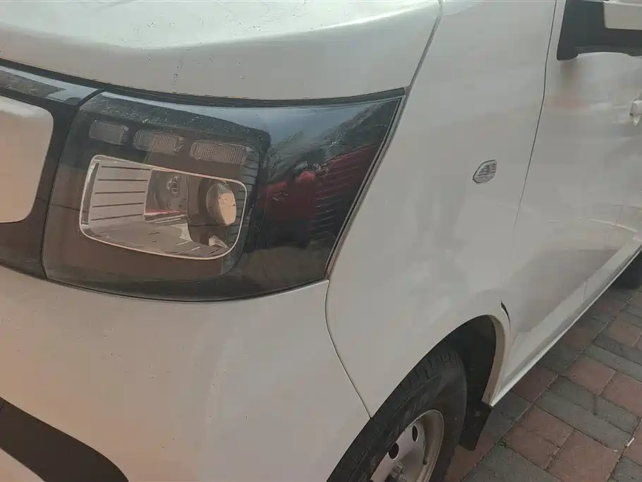 CHANGAN CHANGAN RUIXING EM60