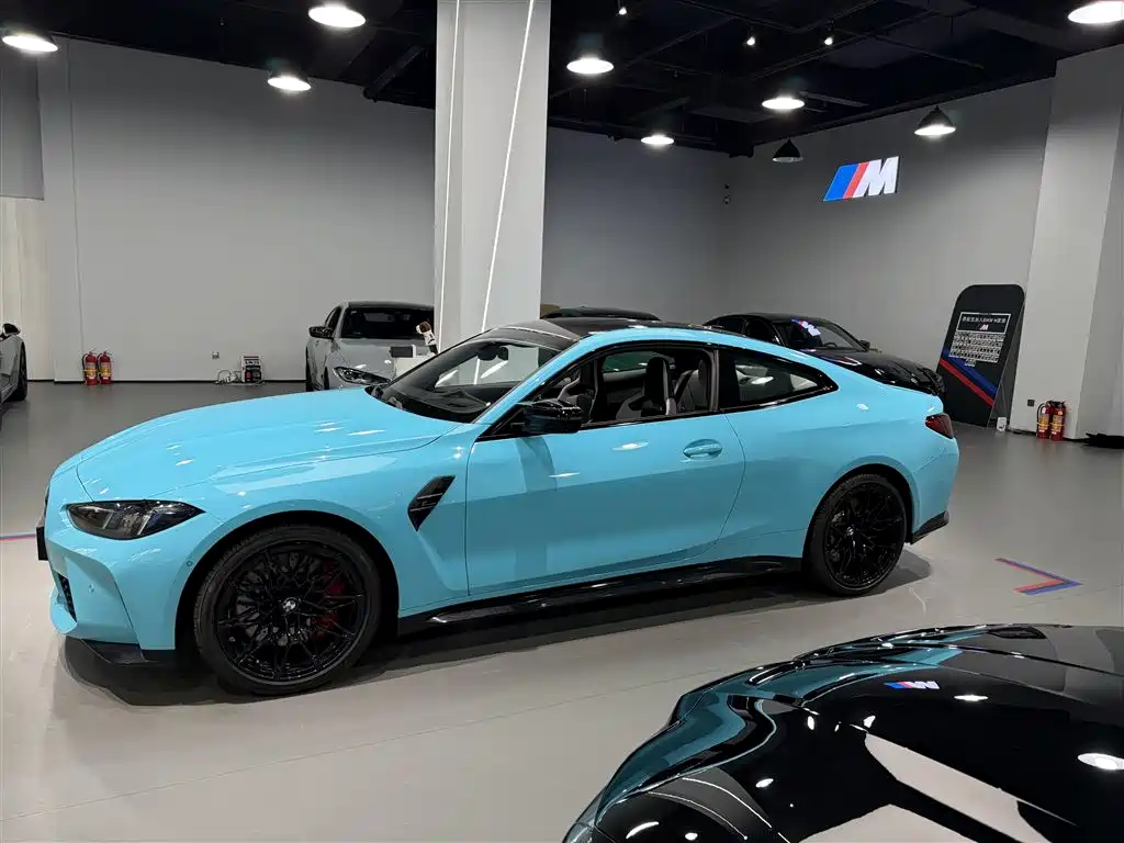 BMW M4