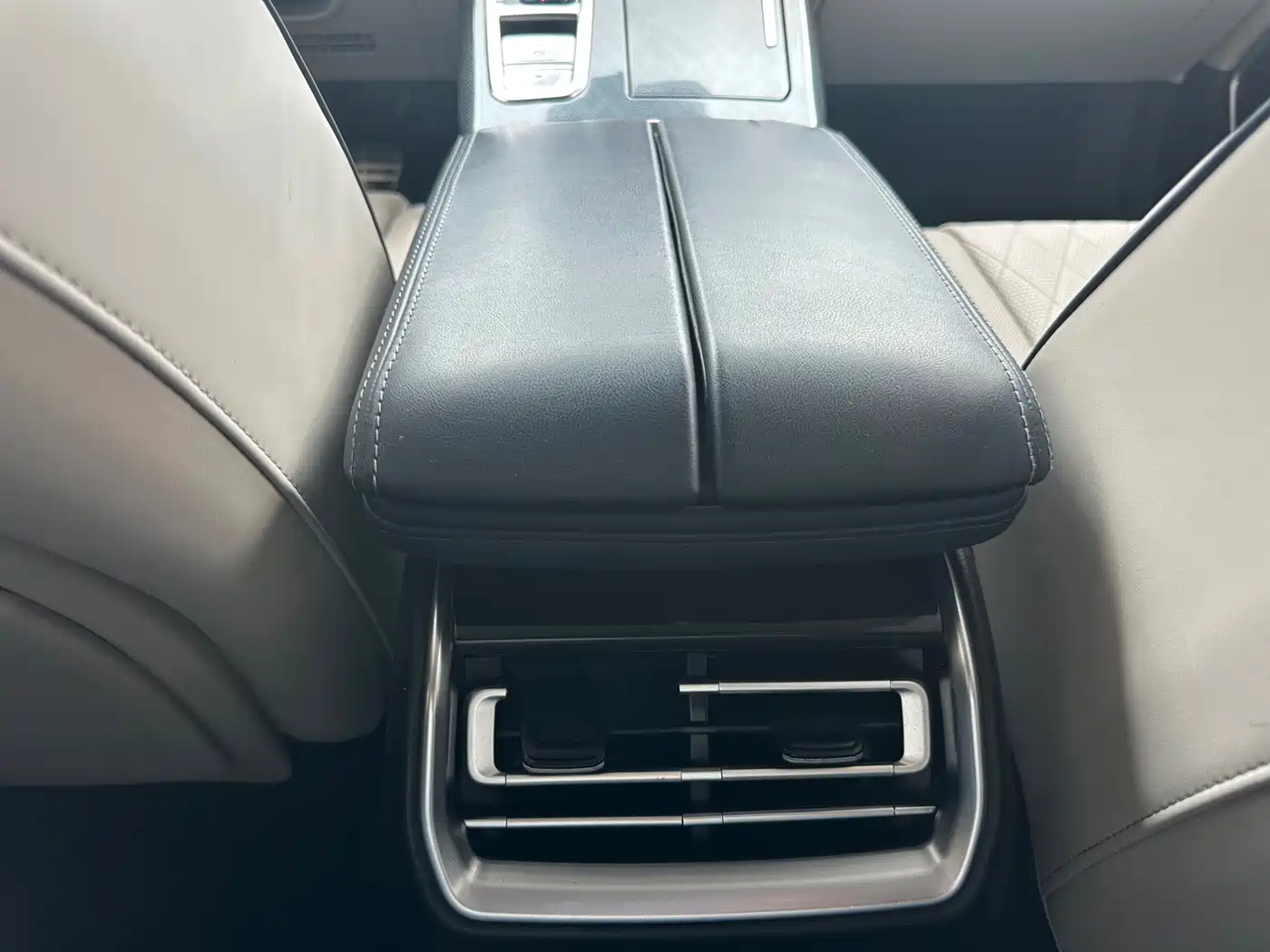 WEY Mocha 2022 2021 2.0T 2WD Premium Edition