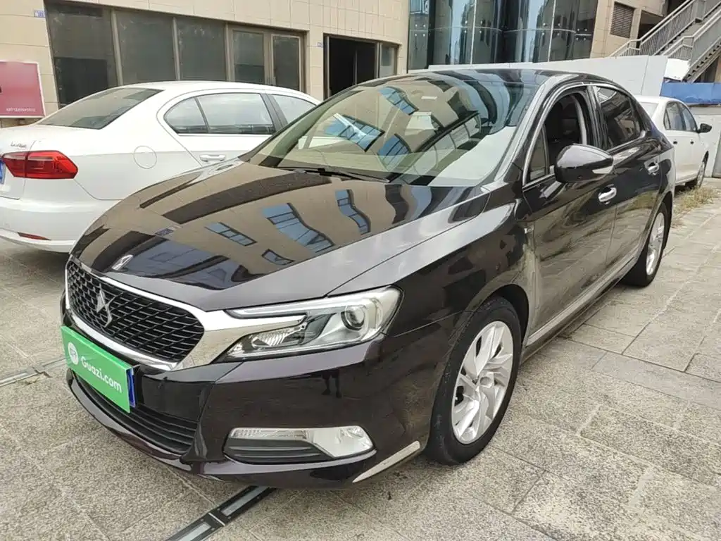 DS 5LS 2016 2015 1.6T Basic THP160