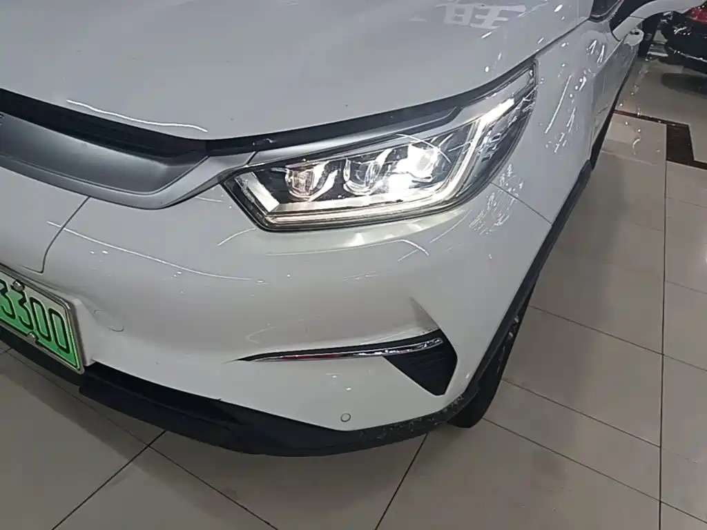 BYD Yuan Pro 2022 2021 401KM Luxury Model