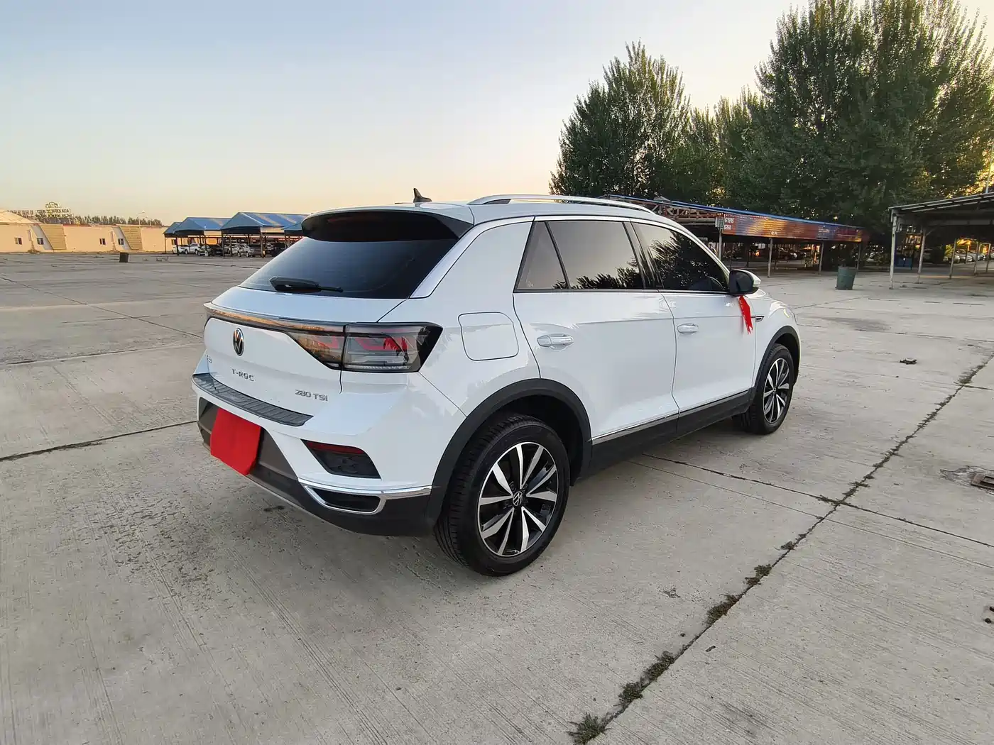 Volkswagen T-Roc, миниатюра 4