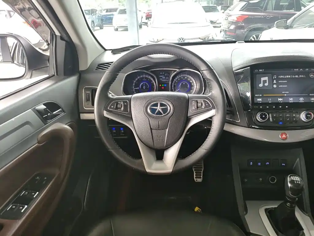 JAC Refine S5 2015 2015 1.5T Manual Luxury Sport Edition