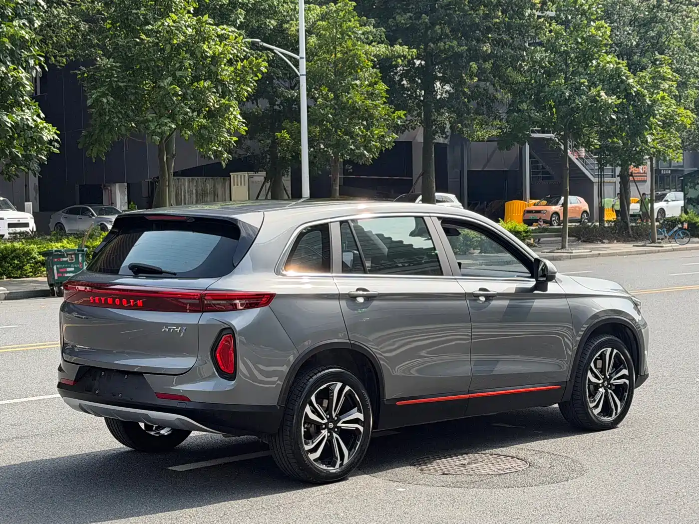 Skyworth Auto Skyworth HT-i 2024 2024 1.5L PHEV 115KM Smart Dragon Edition