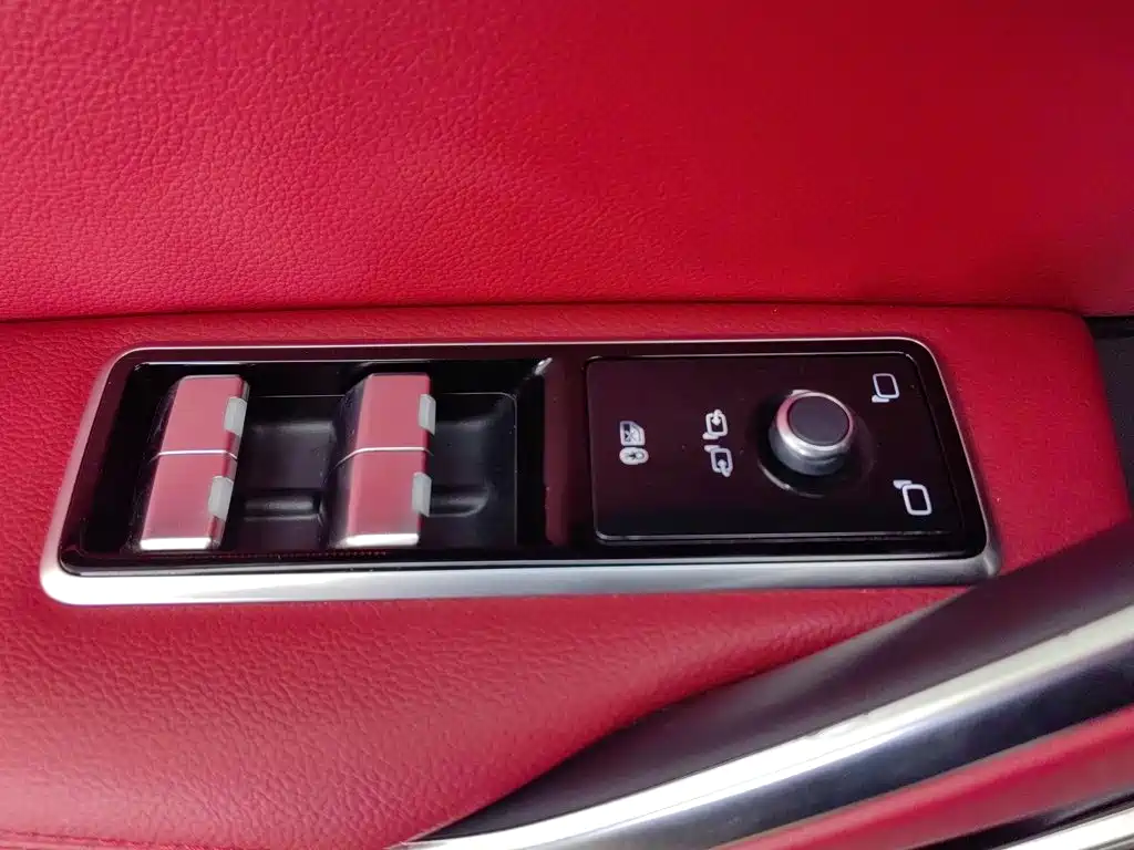 Jaguar F-PACE 2024 2024 P250 R-Dynamic S