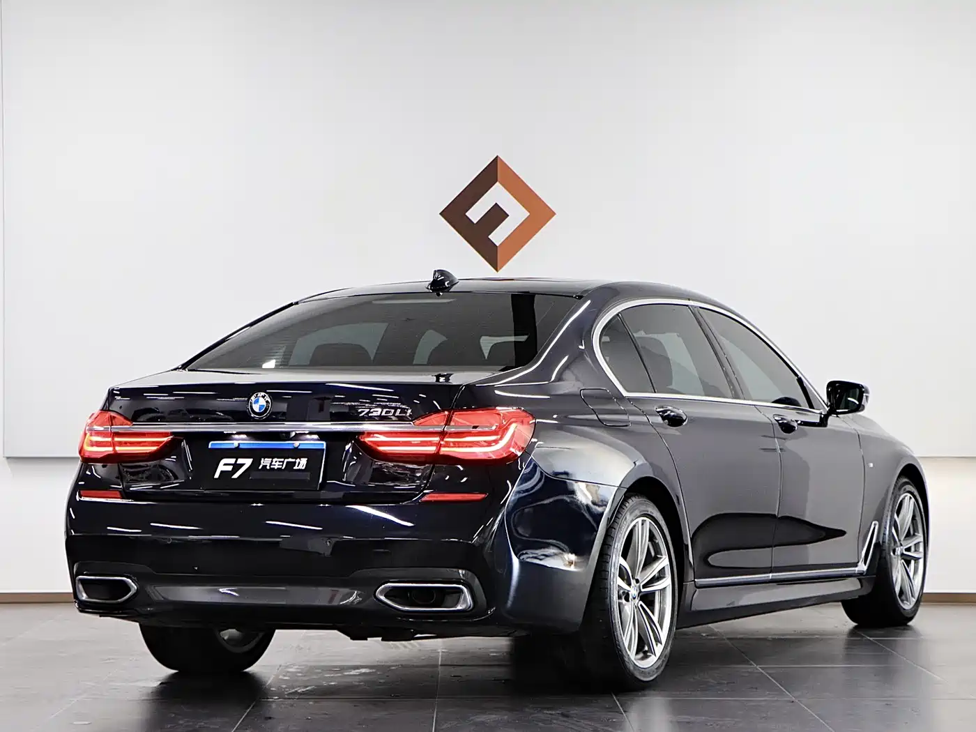 BMW 7 Series 2018 730Li Leading Type M Sport Package фото 6