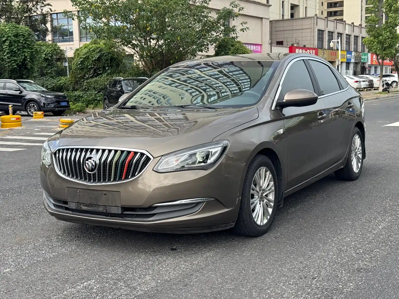 Фото 1 - Buick Excelle
