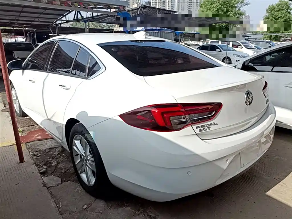 Buick Regal 2017 20T Elite Type фото 5