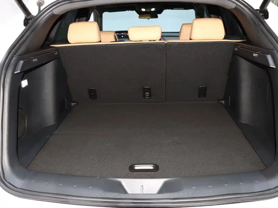 Changan UNI-K 2024 2024 2.0T FWD Comfort