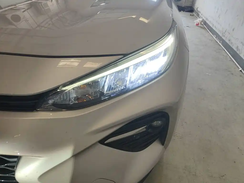 Toyota Wildlander 2020 2020 Hybrid 2.5L E-CVT AWD Luxury Edition