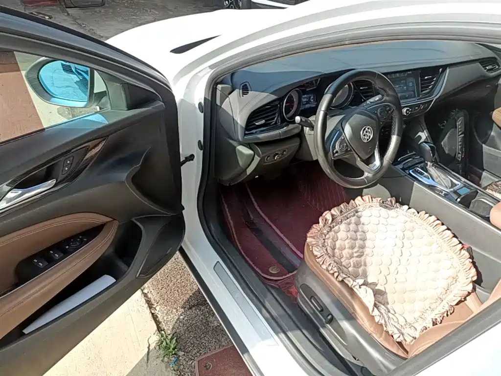 Buick Regal 2017 20T Elite Type фото 16