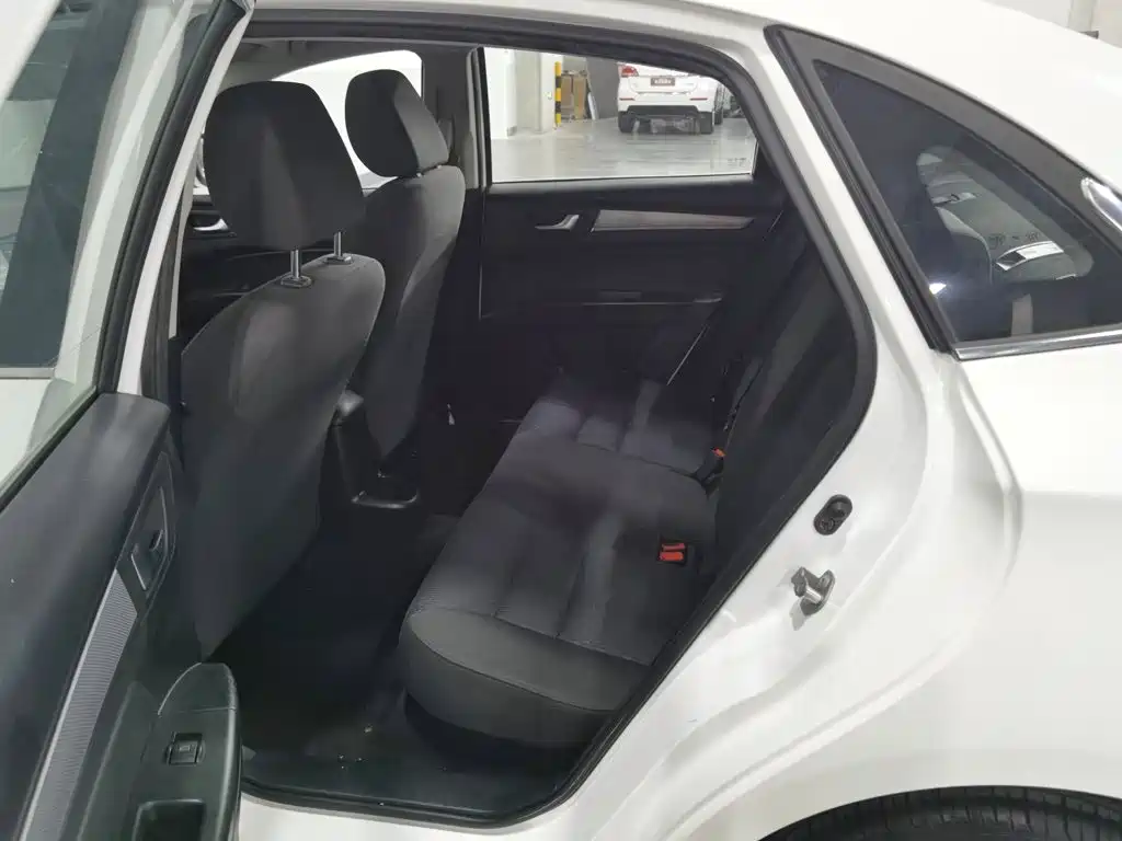 Besturn B30 2016 2016 1.6L Automatic Luxury