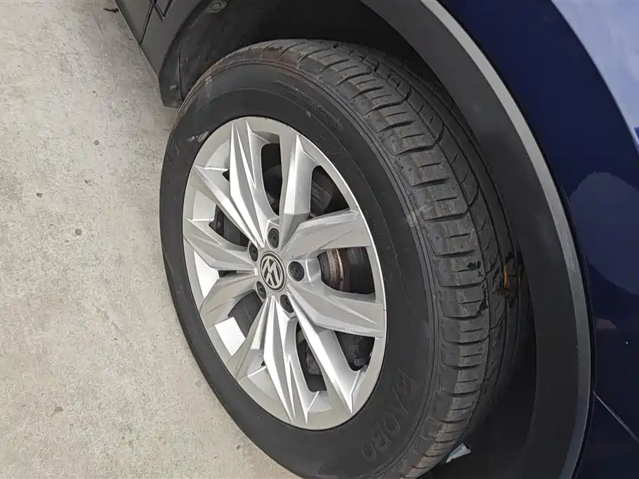 Volkswagen Tiguan 2018 330TSI 4WD Innovation Edition фото 6
