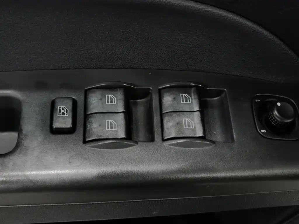 Besturn B30 2016 2016 1.6L Automatic Luxury