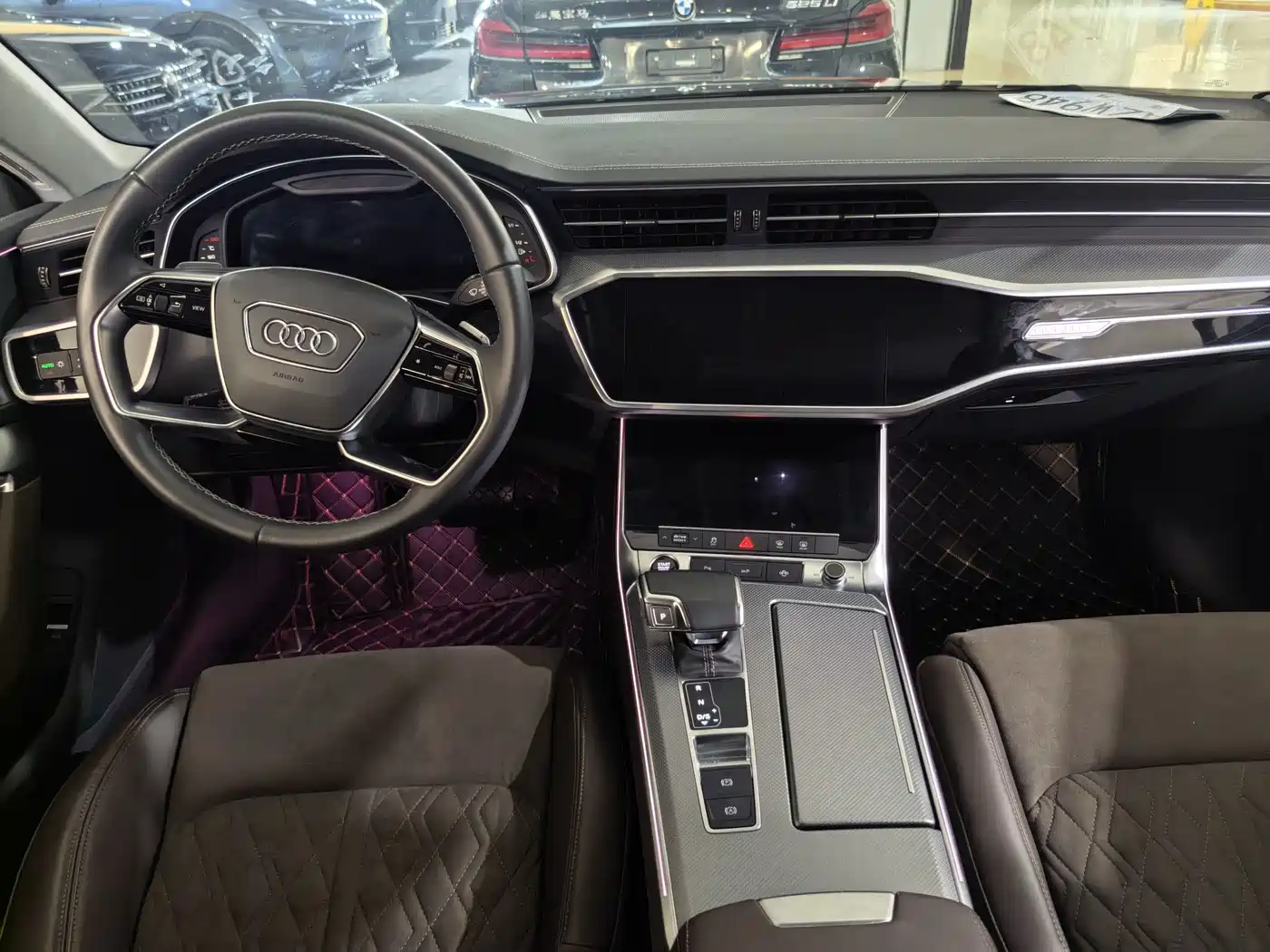 Photo 6 - Audi A7L