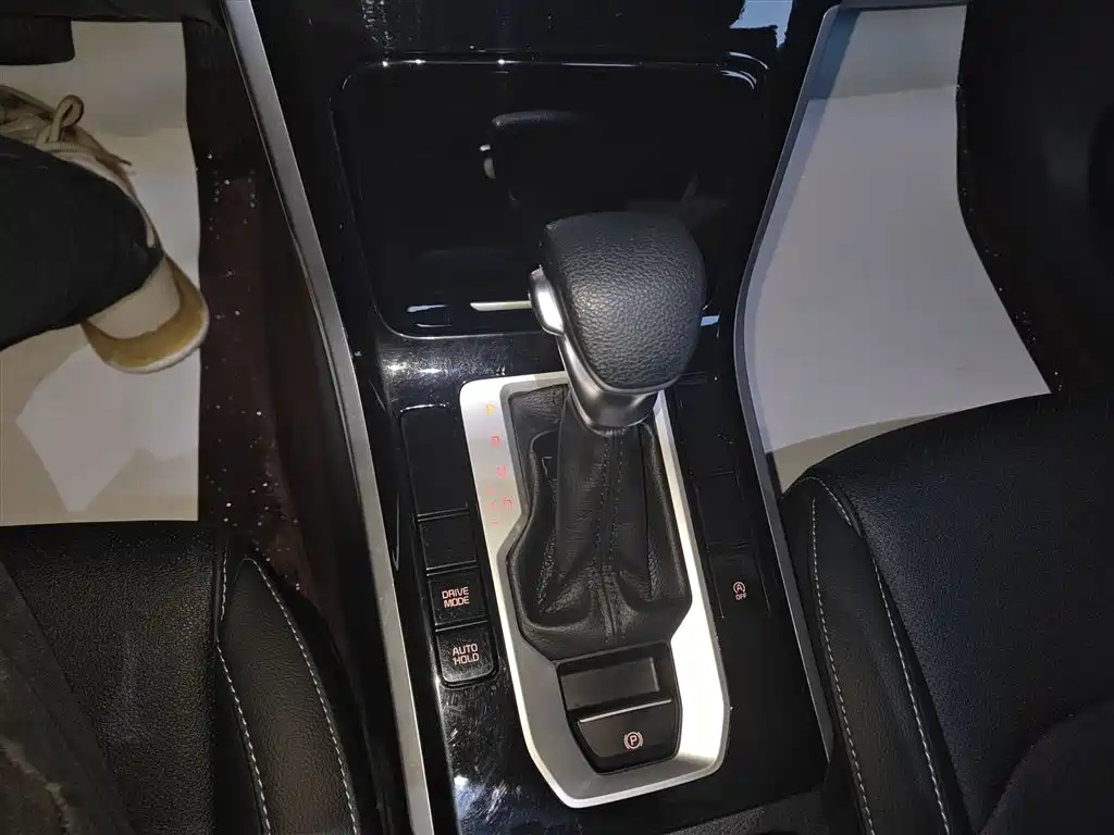 Kia K3 2021 1.5L CVT Fashion Edition фото 6