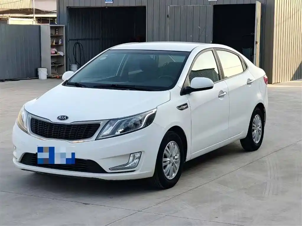 Kia K2 2012 Sedan 1.4L MT GL Commemorative Edition