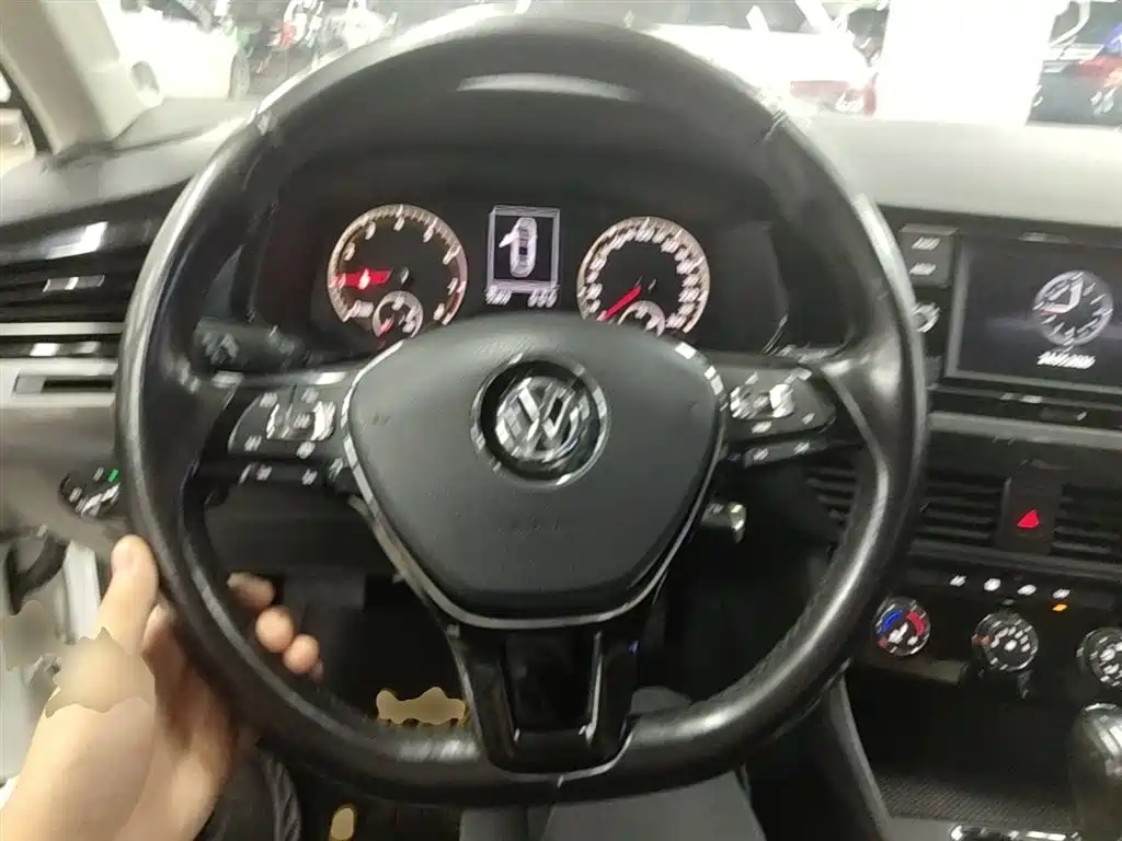 Volkswagen Bora 2019 Facelift 1.5L Automatic Comfort China VI фото 11