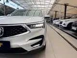 Фото 12 - Acura RDX